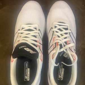 NWOTs New Balance for men
